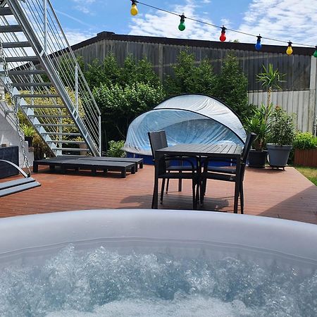 Kornhaus - Schoene Ferienwohnung Mit Pool, Kamin Und Terrasse غوتنغن المظهر الخارجي الصورة