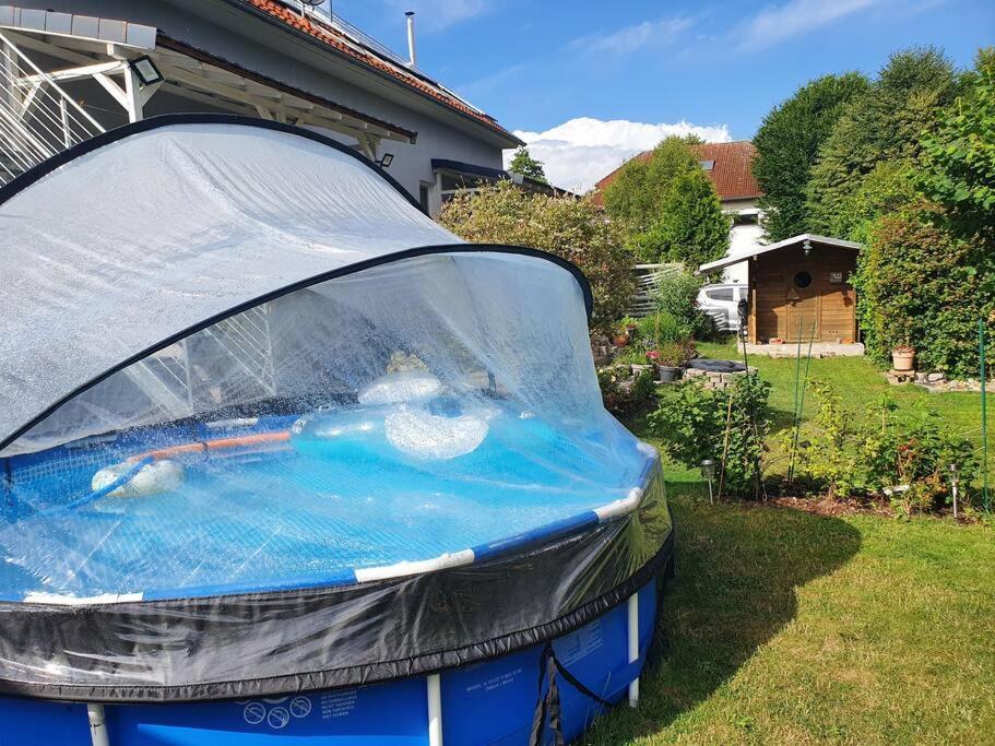 Kornhaus - Schoene Ferienwohnung Mit Pool, Kamin Und Terrasse غوتنغن المظهر الخارجي الصورة